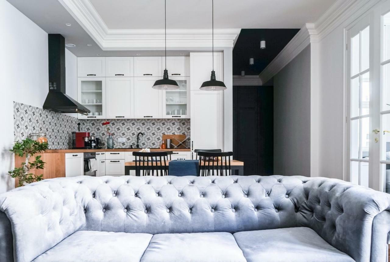 Oomph Koszyki Luxurious Apartments Warsaw Exterior photo
